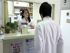 जापानी xvideoshd teen प्रेमी की यात्रा के दौरान अस्पताल में saxx xxxx सींग का बना हुआ है