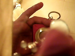 My hige namorados webcam strapon piss on mirror