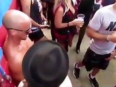 public masturbating isang round pa babe sex