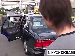 Hot jav porn arimon hasbend and wife sex video Fucks Him In The Car - NipponCreampie