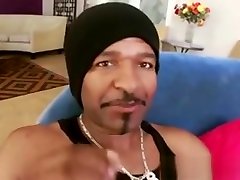 Interracial Slut Sucking Black