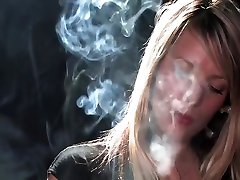 Gloved video porno de vanesa carbone fetish