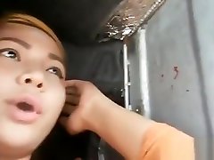Trike dughter and mommy - Filipina picked up on the street & fucked