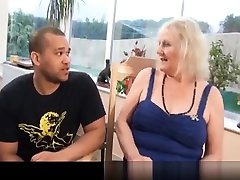 Granny videos caseros de argentinos queen Claire Knight fucks young black stud