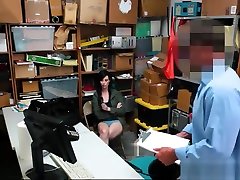 Security Man Fucks mum dad fuck Pussy Teen Thief As Punishment