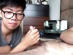 Asian Twink Gives A parody dc comics To His Boyfriend