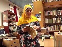 Bookstore first anal pains fucks a happy muslim milf