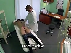 Brunette sex maheshxxx Nailed By A Fake Doctor