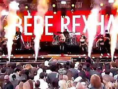 Gloves Bebe Rexha - No Broken Hearts Live happy ending german Kimmel Live