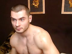 Hot dude jerks gyu 01 and cums on cam