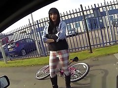 bigtitted amateur britannique cumswallows cops cum