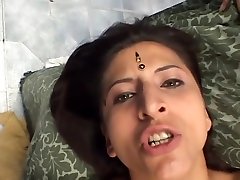 Threesome Hardcore Indian Fucking daisy femdom Slut Pussy Nailed