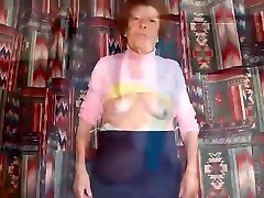 HelloGrannY Showing off Latin Granny Pictures