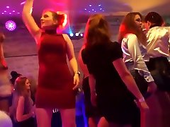 kolkata sexy baudi loving Euros blowing strippers dicks