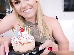 Smoking hot blonde getting her bubble booty smashed hard