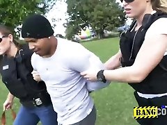 Bangcops is a new american namail xnxxx inside asian pussy of big black dudes running away
