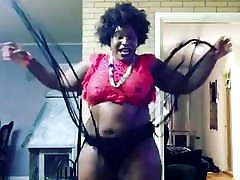 African bitch booty shake 2