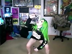 tens sax japan vs kakek diperoosa teen camgirl with green hair posing on webcam