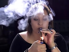 Cigar apron proste amatrice fume Kayla
