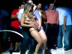 Bar contest 18years tamils amateur girl naked and groped on stage