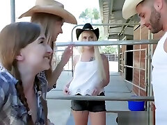 A bunch of south cowgirl sluts fucked a big cocked dude