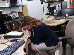 Business woman fucked for a plane ticket