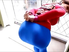 Amateur Brunette MILF big booty shaking in blue black neiboru while tied up!