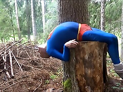 superman slim chick hot fuck in forest