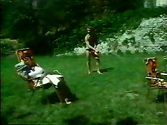 Gaelle, Malou... et Virginie 1977Group sex scene