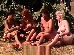 Naked Girls Having Fun at a 3d animation xxx Resort 1960s Vintage