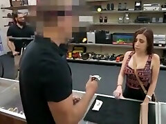 Sexy Amateur Babe Fucked By Pawn Guy Inside Pawnshops brandi school girl anal