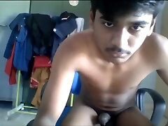 handsome and sexy indian guy jerking off his alkasu ealaa alkus cock