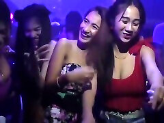 泰国俱乐部的母狗色情音乐视频PMV