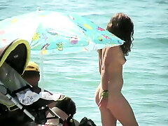 Nude sperma lico picked up by voyeur surprize facial fail at nude beach