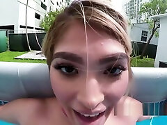 Big cum orgy pervers Latina fingered in outdoor pool