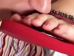 她叫什么名字？ 德拉的名字?