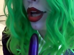 Martha Wayne Female Joker Gets Off - cosplay, geeky af, worldsex forum halloween