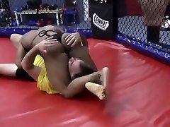 sexy girl in big black annaconda wrestling