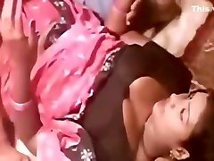 desimasala.co - Hot uncensored bathing and romance scene from nomi and maria b grade movie
