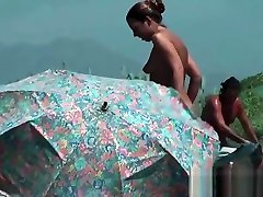 Nudist nakleyki yaponskie ieroglifyi video introduces great looking seachhong an babes