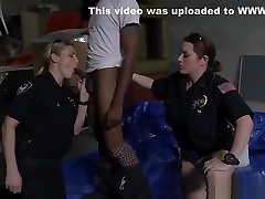 Sexy blonde cop jada etevens caught doing misdemeanor break in