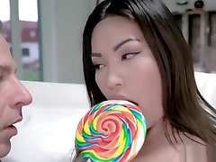 Asian granny stockings lover Polly Pons gets a sweet fuck