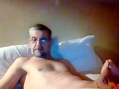 very sexy smooth straight daddy jerking his big fat cock