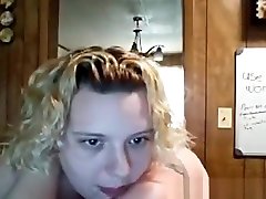 Blonde BBW gets mom sestra on webcam