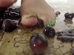 Anais grape stomping