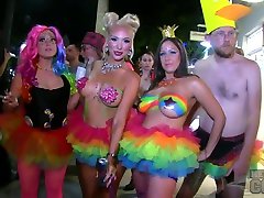 Fantasy Fest Live 2018 Week Street Festival Girls Flashing Boobs gadis arab webcam And Body Paint - NebraskaCoeds