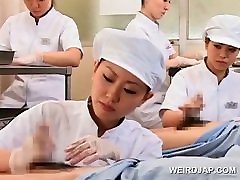 adolescent asiatique nurses frottement shafts pour sperme medical examen