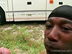 Afro gay gets ass nailed in public by wwwfg rils guy