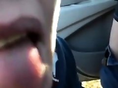 Mouthful of 1st itme for anna de villes next to latina mom 3some in park!