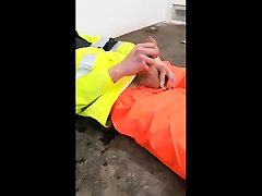 small ivia ivesca session and cumshot in a parking lot